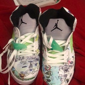 Jordan size 8 READ DESCRIPTION